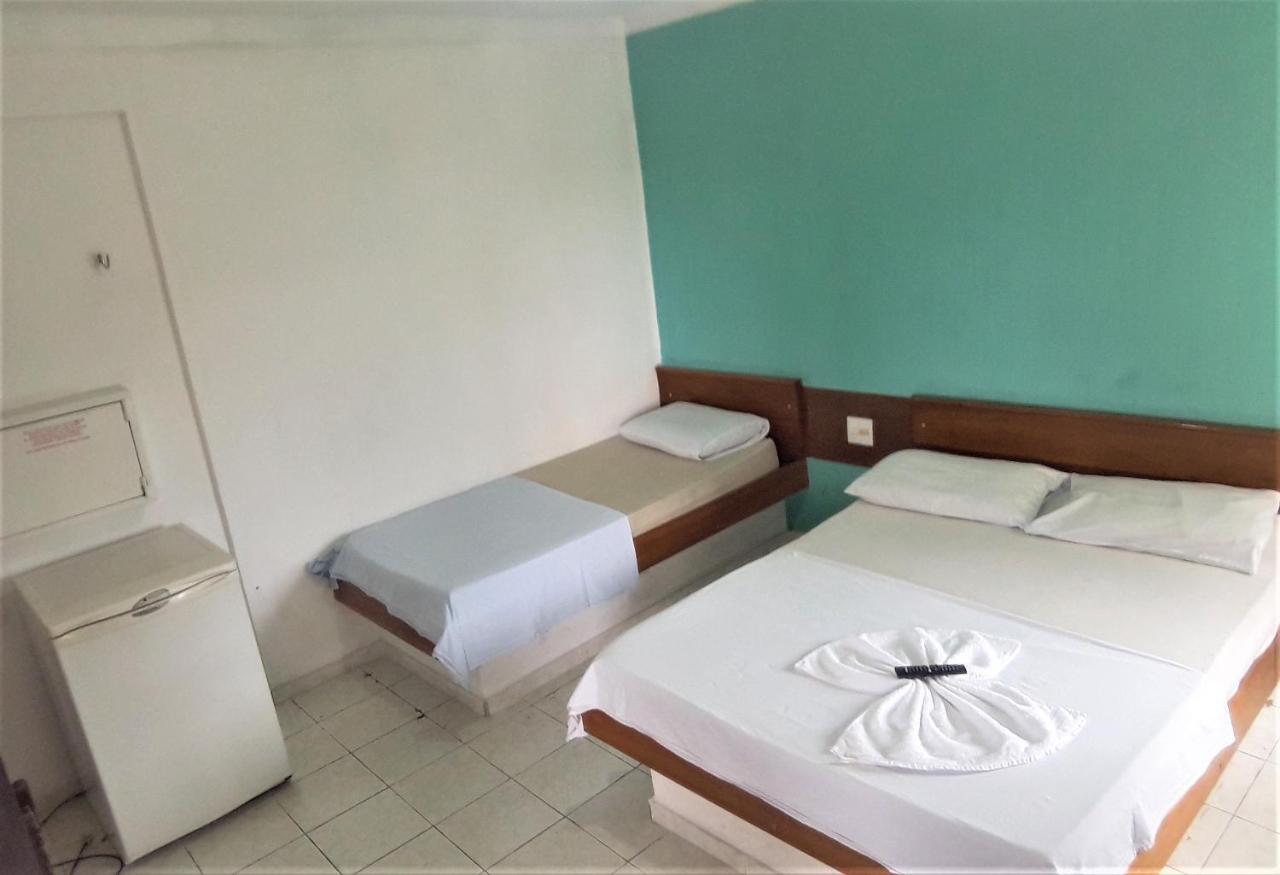 Dez De Julho Hotel 2*